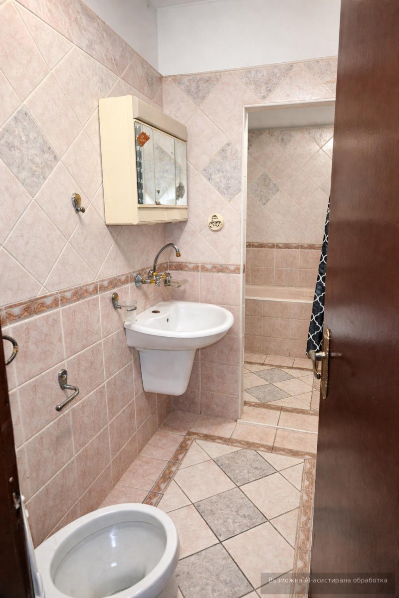 Дава под наем 3-СТАЕН, гр. Пловдив, Кючук Париж, снимка 7 - Апартаменти - 52747459