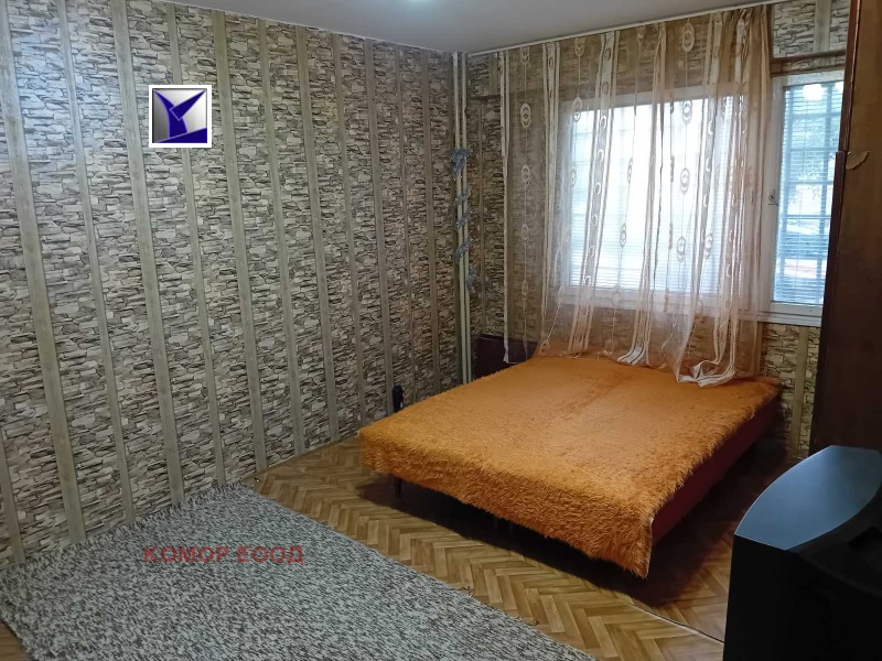 De inchiriat  Studio Ruse , Drujba 1 , 45 mp | 16368902
