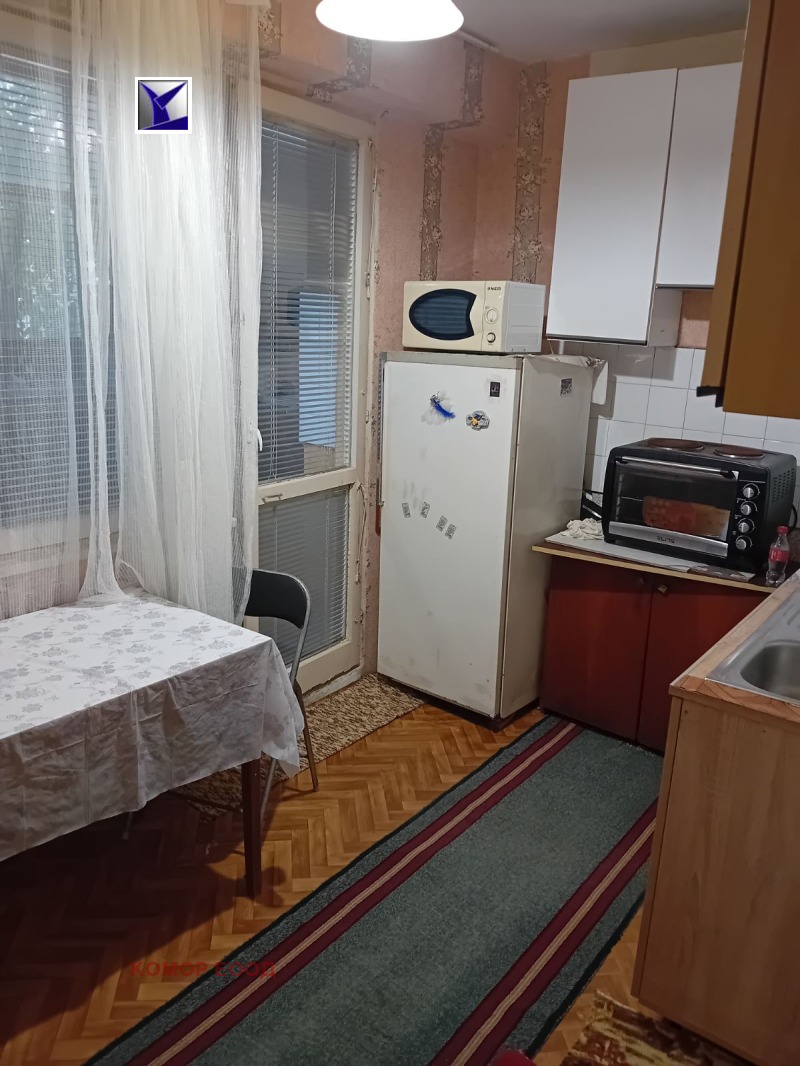 De inchiriat  Studio Ruse , Drujba 1 , 45 mp | 16368902 - imagine [9]