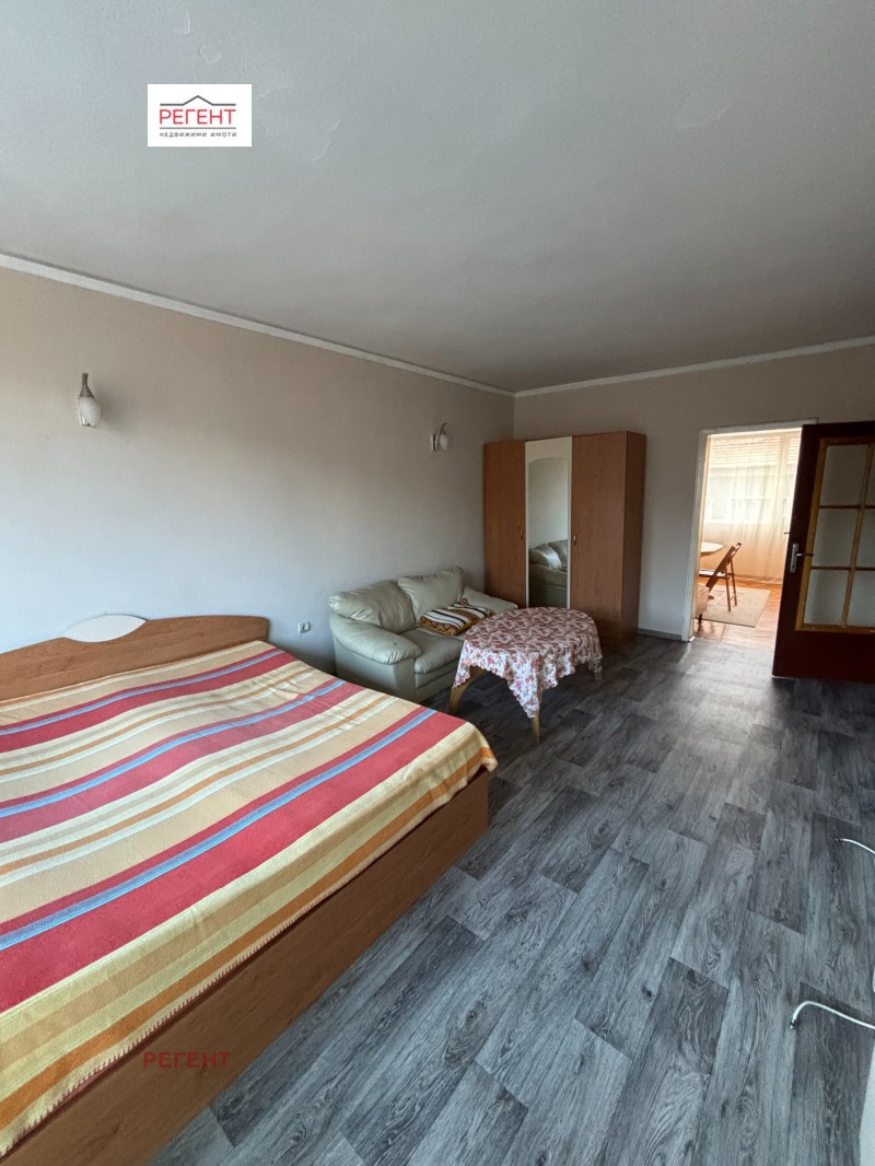 Zu vermieten  2 Schlafzimmer Gabrowo , Zentar , 108 qm | 27183859 - Bild [4]