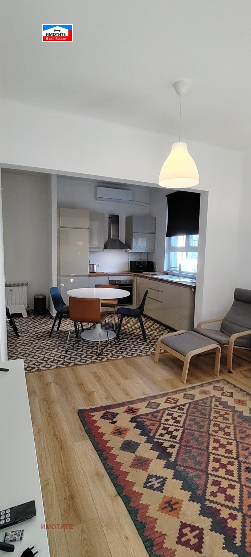 Дава под наем 3-СТАЕН, гр. София, Център, снимка 3 - Апартаменти - 52397886