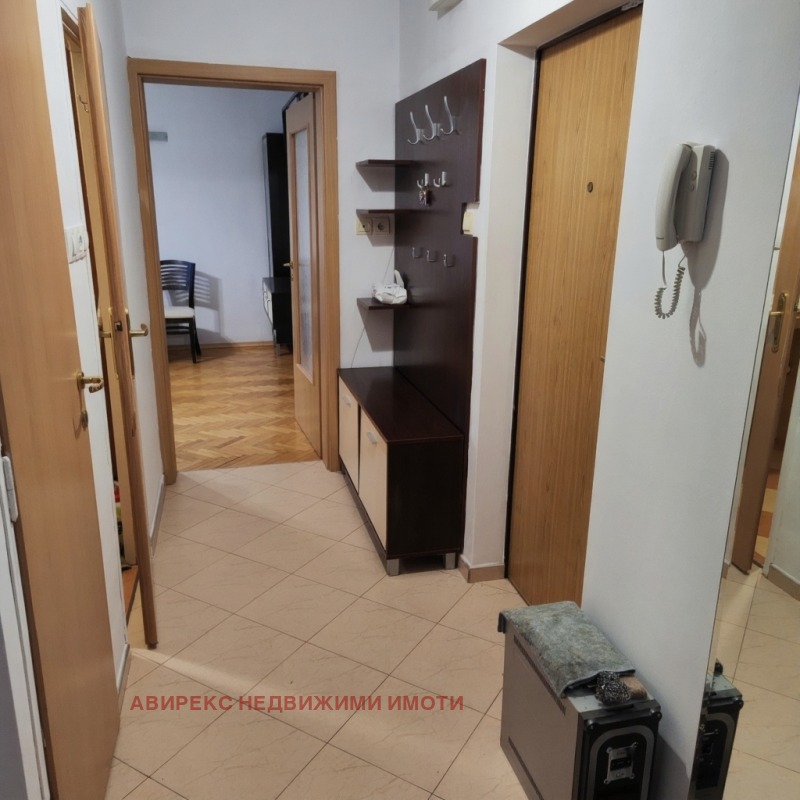 Дава под наем 3-СТАЕН, гр. Пловдив, Кършияка, снимка 5 - Апартаменти - 53523348