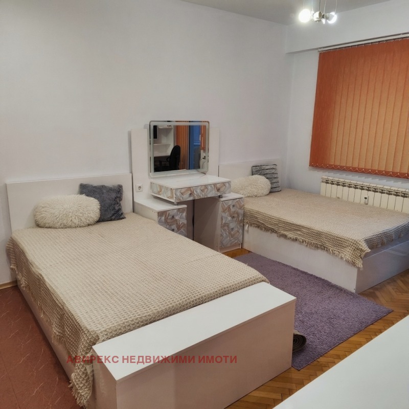 Дава под наем 3-СТАЕН, гр. Пловдив, Кършияка, снимка 8 - Апартаменти - 53523348