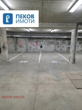 ГАРАЖ, ПАРКОМЯСТО, 600 m2