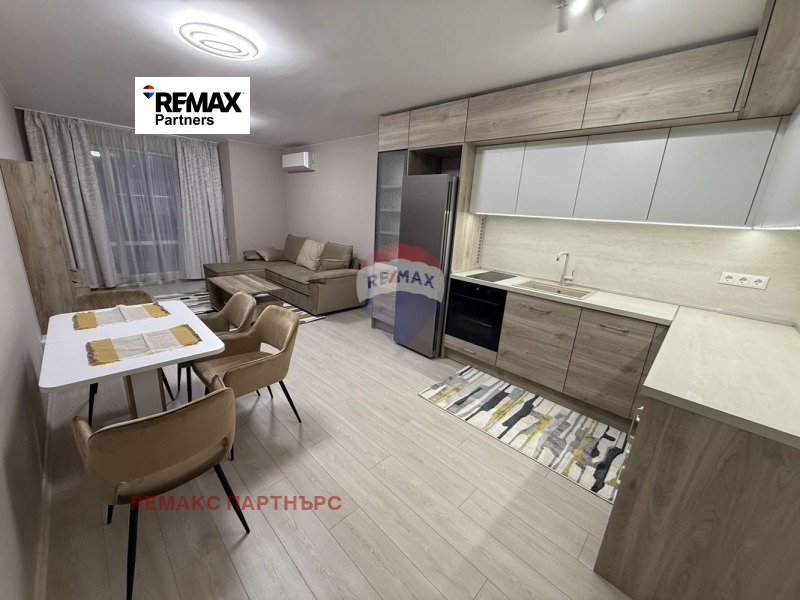 Дава под наем 2-СТАЕН, гр. Варна, Зимно кино Тракия