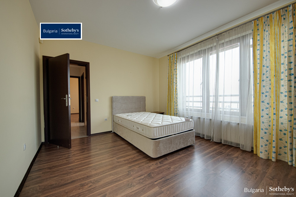 Дава под наем 4-СТАЕН, гр. София, Бояна, снимка 13 - Апартаменти - 54678372