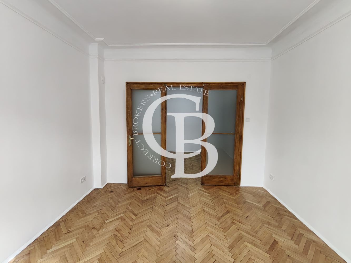 Дава под наем ОФИС, гр. Варна, Център, снимка 2 - Офиси - 54062054