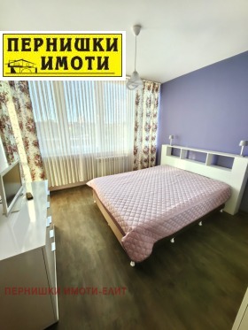 2 chambres Tsentar, Pernik 5