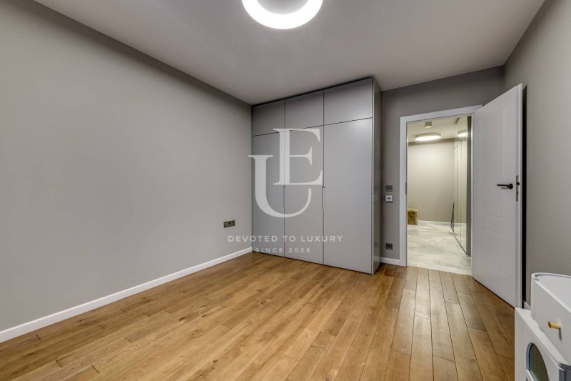 Издаје се  2 спаваће собе Софија , Крастова вада , 119 м2 | 75857112 - слика [10]