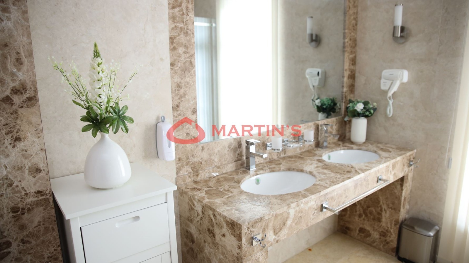 Дава под наем КЪЩА, гр. София, Изгрев, снимка 9 - Къщи - 53767735