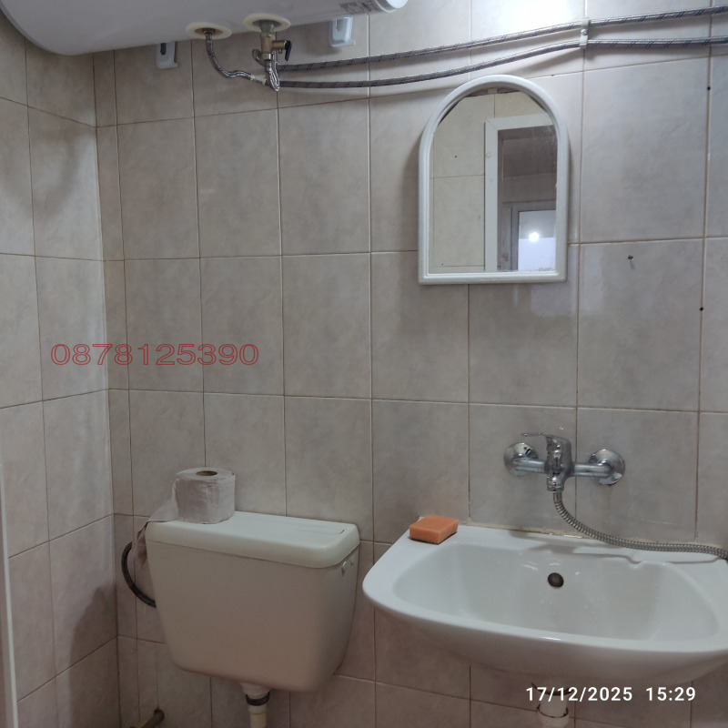 Дава под наем АТЕЛИЕ, ТАВАН, гр. Русе, Дружба 3, снимка 6 - Апартаменти - 52832384