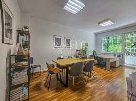 Ofis Lozenec, Sofia
