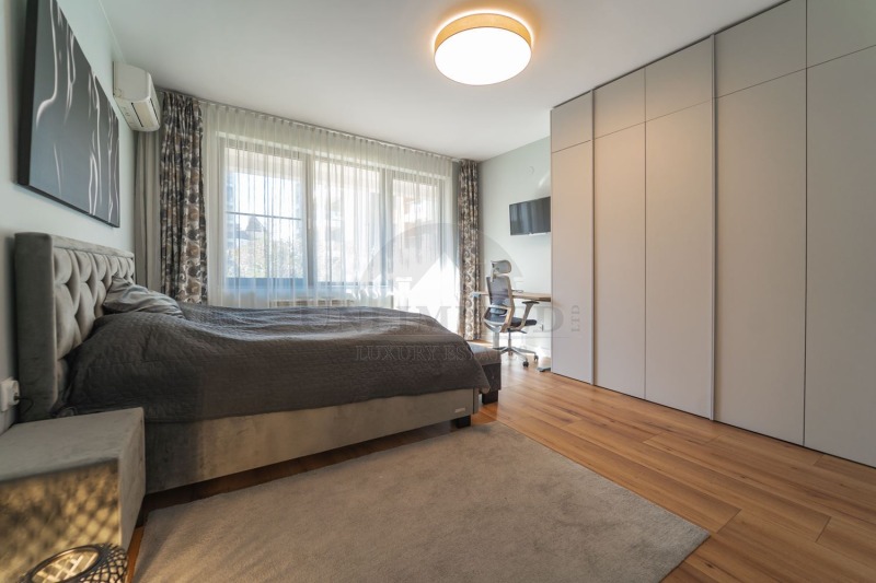 Дава под наем 3-СТАЕН, гр. София, Лозенец, снимка 9 - Апартаменти - 52746333