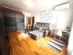 1 bedroom Tsentar, Sofia