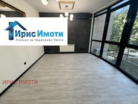 ОФИС, 70 m2