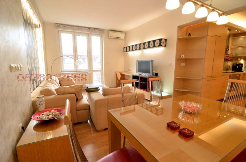 Дава под наем 3-СТАЕН, гр. София, Център, снимка 3 - Апартаменти - 52769983