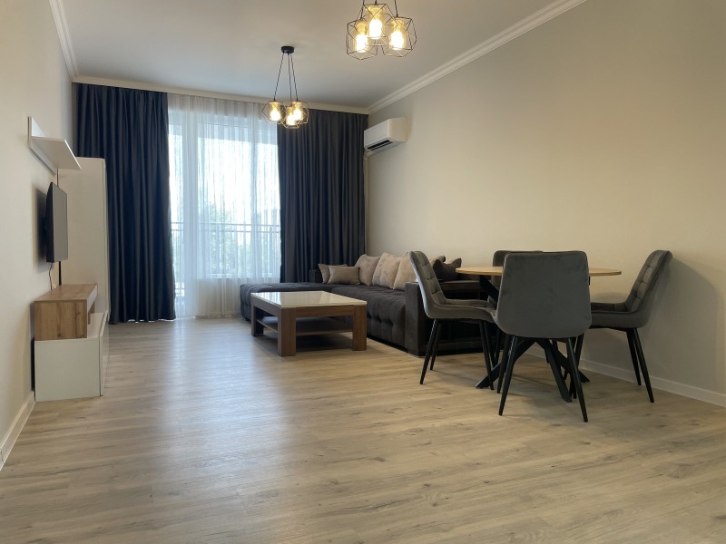 De inchiriat  2 dormitoare Burgas , Izgrev , 116 mp | 68708182 - imagine [4]