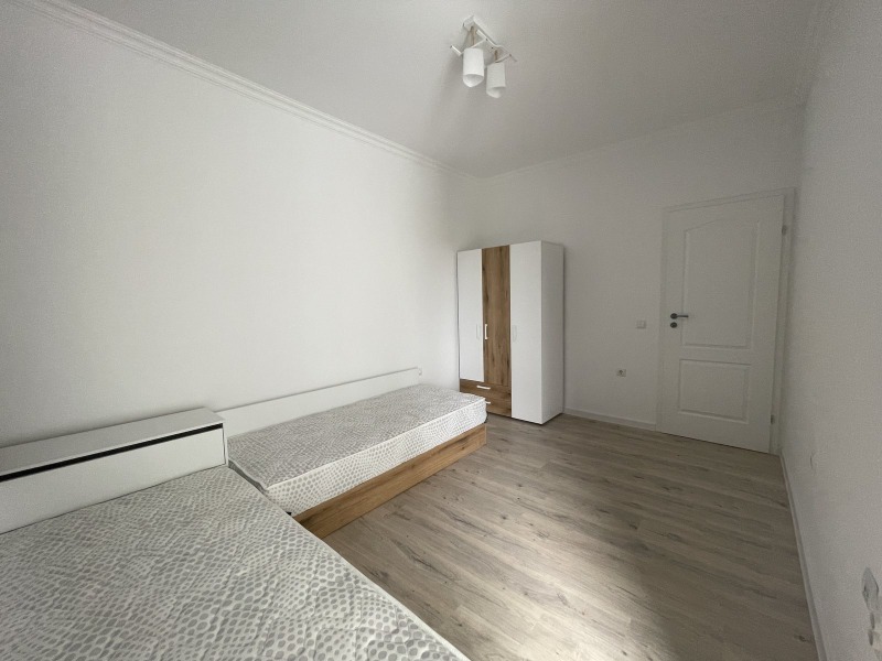 De inchiriat  2 dormitoare Burgas , Izgrev , 116 mp | 68708182 - imagine [14]