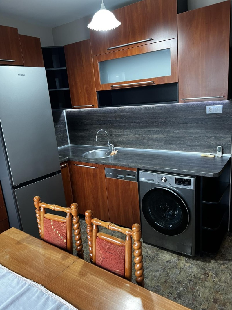 Издаје се  1 спаваћа соба Плевен , Сторгозија , 60 м2 | 80950765 - слика [4]