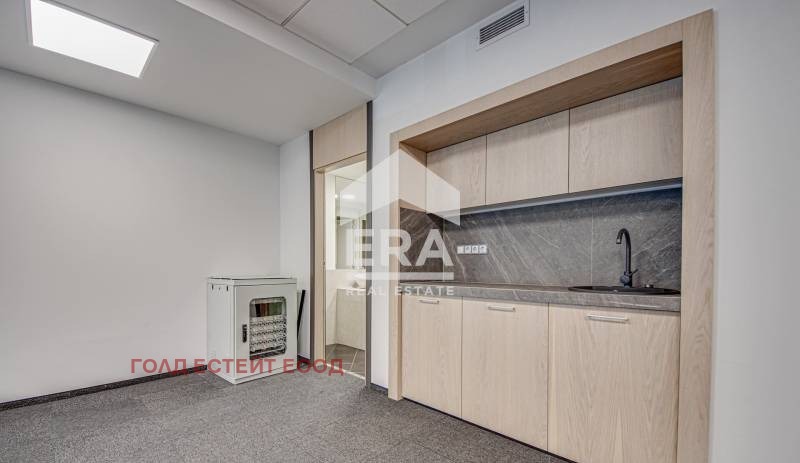 K pronájmu  Kancelář Sofia , Chladilnika , 283 m2 | 84373621 - obraz [7]