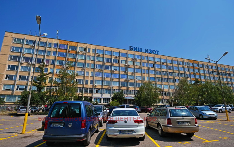 Дава под Наем СКЛАД в град София, 7-ми 11-ти километър - 62 кв.м / 434 € » 848.83 лв., БИЗНЕС ИНОВАЦИОНЕН ЦЕНТЪР ИЗОТ АД