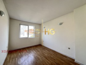 2 bedroom Operata, Varna 5