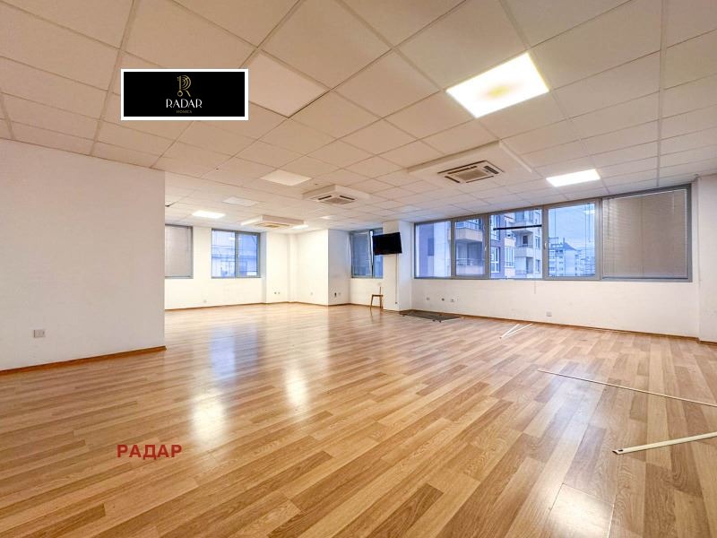 Kiralık  Ofis Sofia , Mladost 2 , 310 metrekare | 24317898