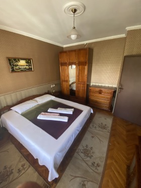 2 slaapkamers Lazur, Burgas 1