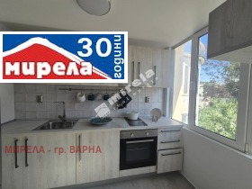 Обява дава под наем 4-стаен, град Варна, Център