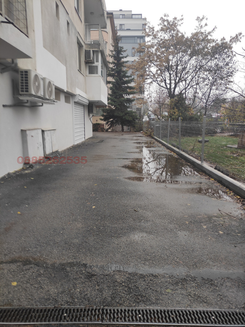 Дава под наем ГАРАЖ, ПАРКОМЯСТО, гр. София, Дървеница, снимка 7 - Гаражи и паркоместа - 52782055