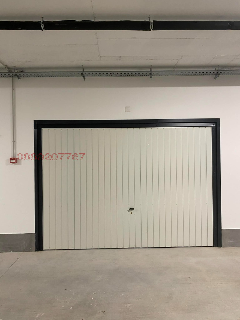 Дава под наем ГАРАЖ, ПАРКОМЯСТО, гр. София, Връбница 1, снимка 5 - Гаражи и паркоместа - 53569214