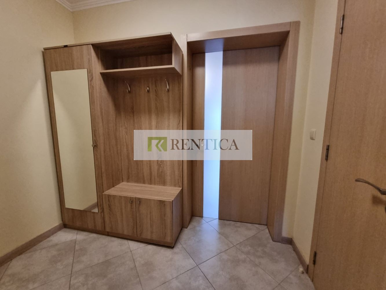 Дава под наем 2-СТАЕН, гр. Варна, Център, снимка 16 - Апартаменти - 55005102