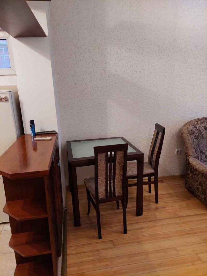 Zu vermieten  1 Schlafzimmer Sofia , Reduta , 51 qm | 38736656 - Bild [2]