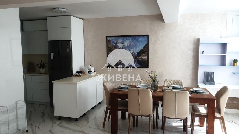 Дава под нем  2-стаен, град Варна, Операта •  850 EUR • ID 70532112 — holmes.bg - [1] 