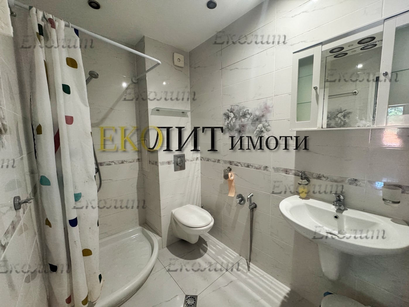 Дава под наем 3-СТАЕН, гр. София, Бояна, снимка 7 - Апартаменти - 55206557