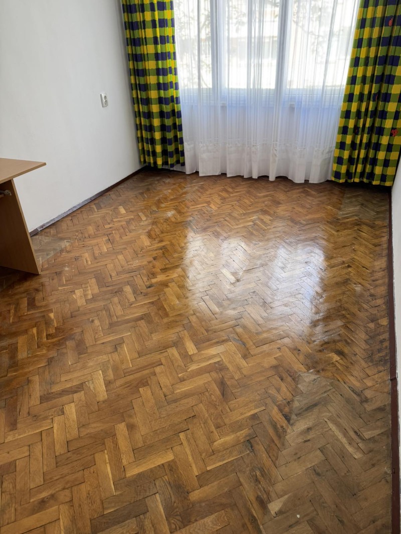 De inchiriat  2 dormitoare Burgas , Vâzrajdane , 78 mp | 12175996 - imagine [6]
