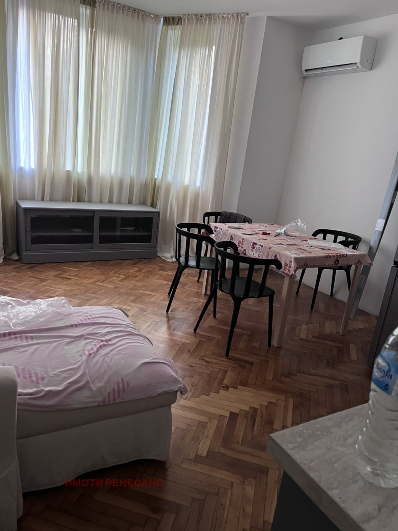 Дава под наем 4-СТАЕН, гр. Варна, Аспарухово, снимка 2 - Апартаменти - 52822703