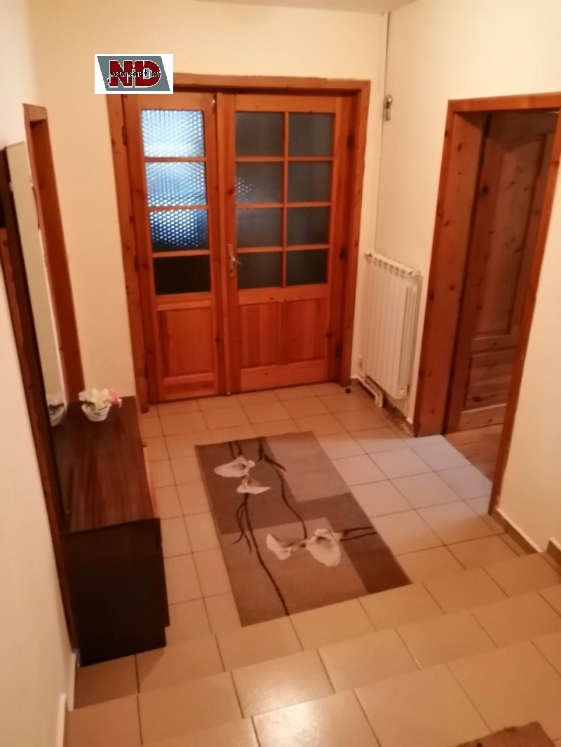 Дава под Наем 3-СТАЕН в град София, Драгалевци - 140 кв.м / 850 € » 1 662.46 лв., НД ПРОПЪРТИС ЕООД