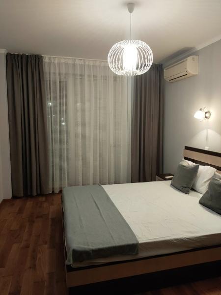 De inchiriat  2 dormitoare Burgas , Țentâr , 70 mp | 55137045 - imagine [2]