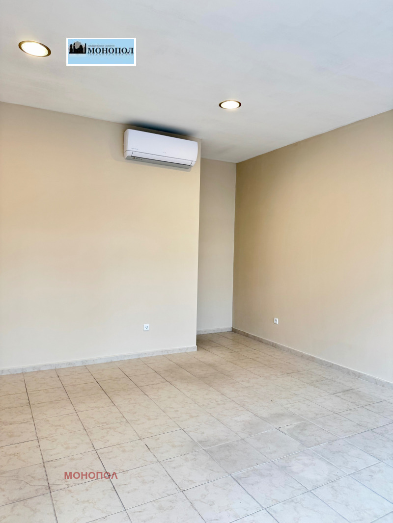 Vuokrattavana  Myymälä Sofia , Nadežda 4 , 40 neliömetriä | 61297440 - kuva [5]