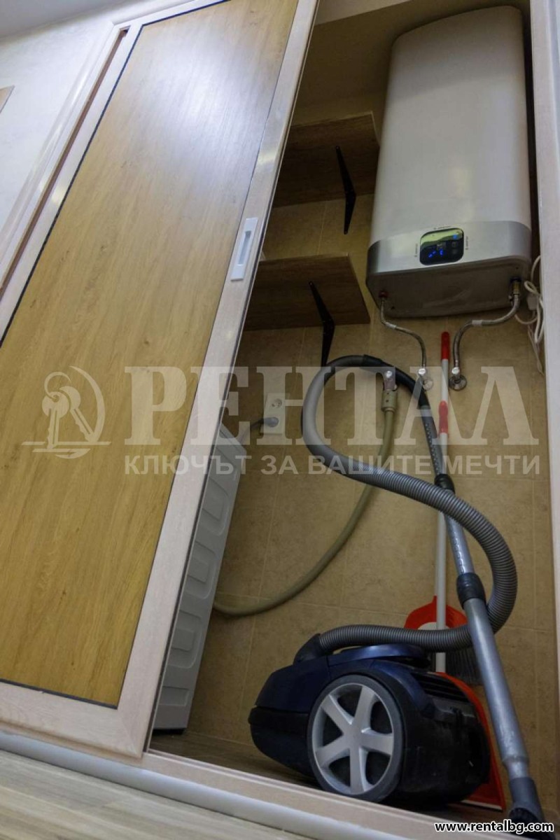 Дава под наем 3-СТАЕН, гр. Пловдив, Център, снимка 13 - Апартаменти - 53423426