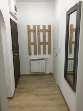 3+ camere da letto Tsentar, Sofia 9