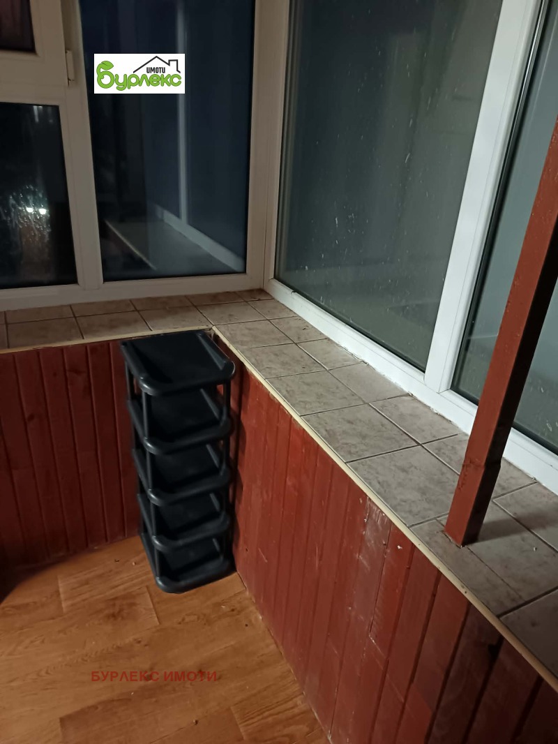 Дава под наем ЕТАЖ ОТ КЪЩА, гр. Варна, Бриз, снимка 10 - Етаж от къща - 52729329