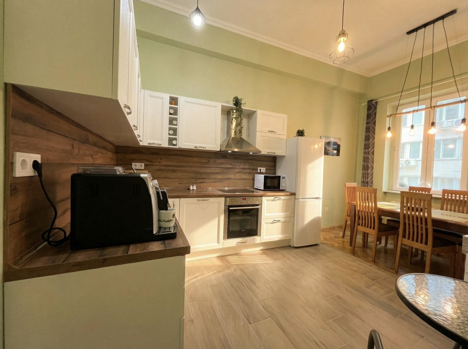 Дава под наем 2-СТАЕН, гр. София, Център, снимка 4 - Апартаменти - 54125293