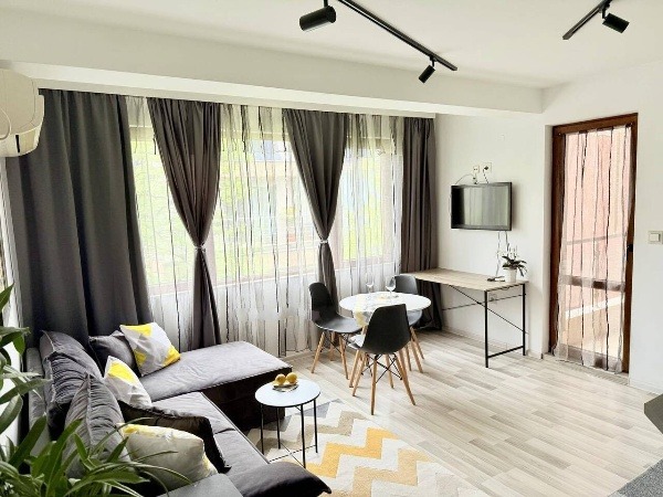 Дава под нем  2-стаен, град Пловдив, Мараша •  500 EUR • ID 54111035 — holmes.bg - [1] 