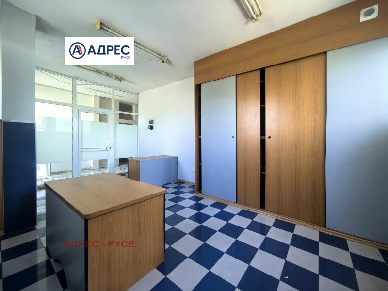 En renta  Oficina Ruse , Druzhba 3 , 43 metros cuadrados | 53282412