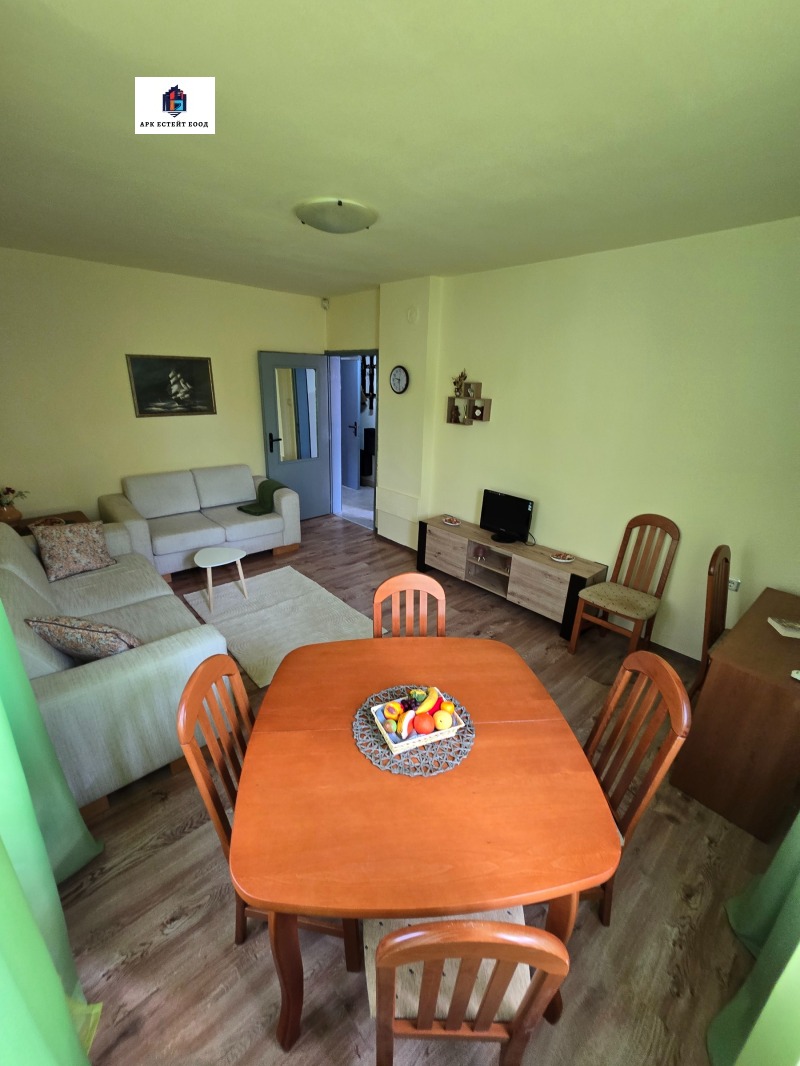 Zu vermieten  Hausboden Sofia , Suhodol , 66 qm | 10649457
