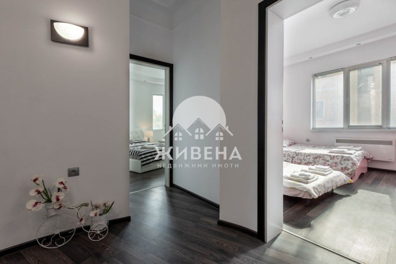 Дава под наем 3-СТАЕН, гр. Варна, Център, снимка 16 - Апартаменти - 53531729