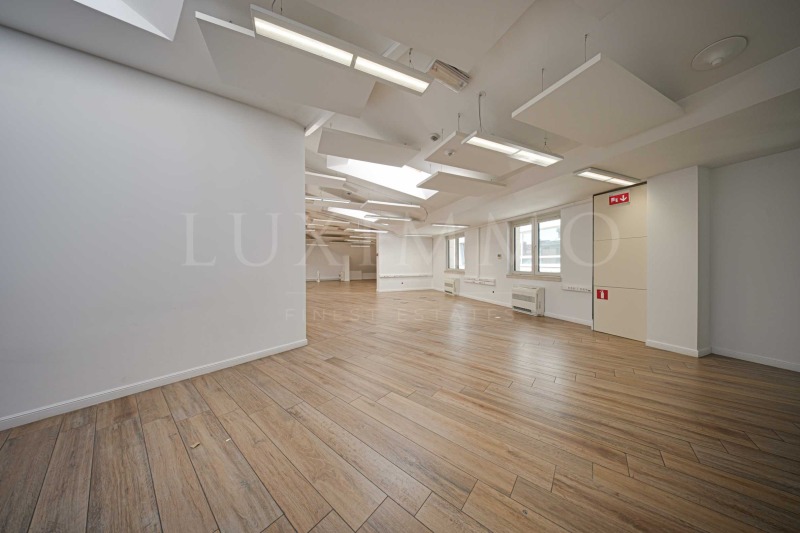 Zu vermieten  Büro Sofia , Doktorski pametnik , 443 qm | 12385322 - Bild [6]