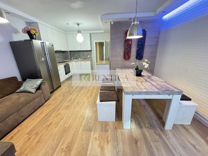 Дава под наем  3-стаен град Варна , Център , 120 кв.м | 30017275 - изображение [6]